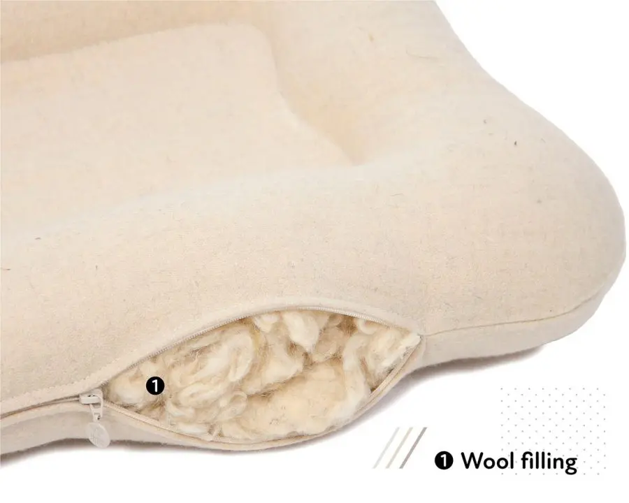 natural baby co-sleeper with non-toxic wool filling