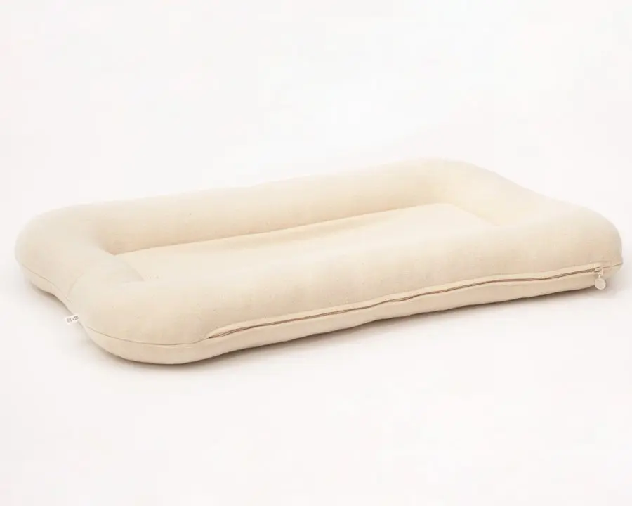 natural baby co-sleeper with non-toxic wool filling