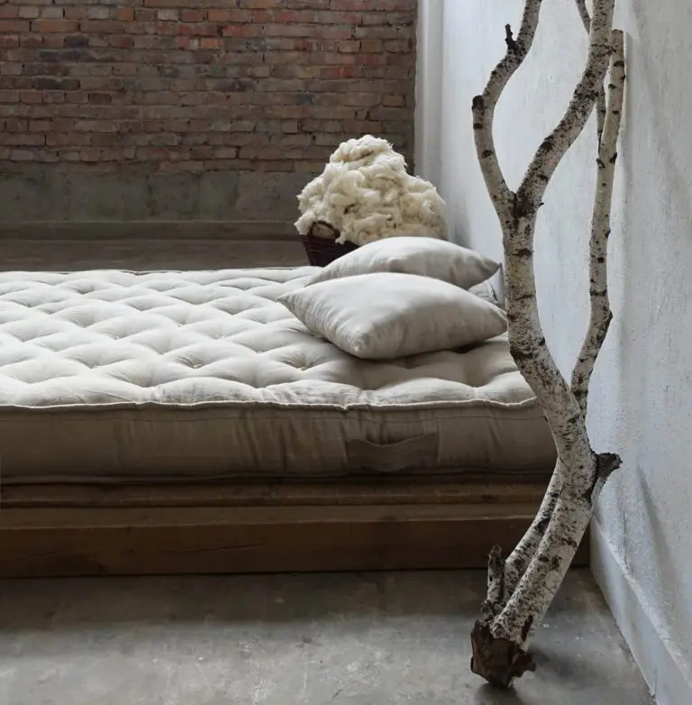colchón con relleno de lana natural empenachada