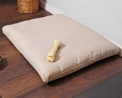天然枕型ペット・ベッド