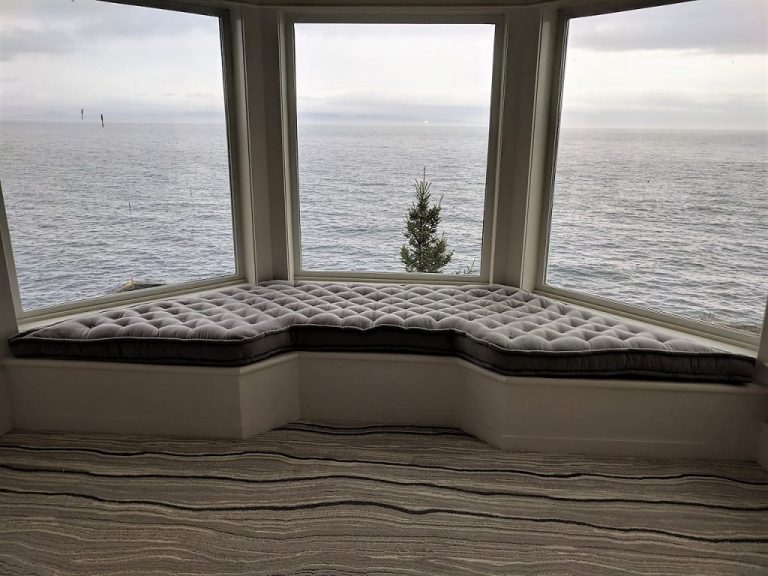 home of wool gray-bay-window-tufted-cushion-for-Myron