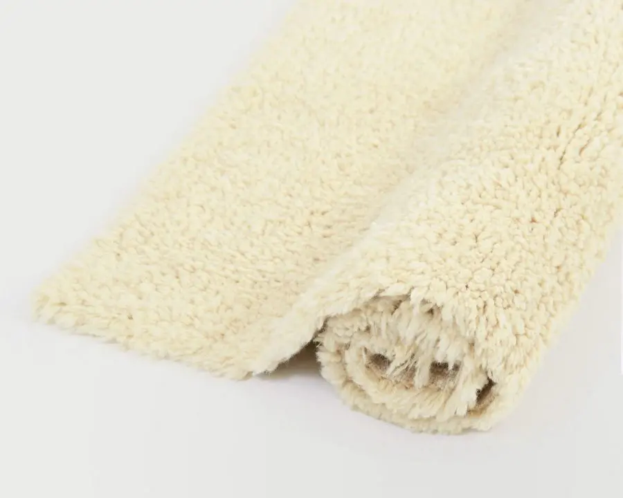 Home of Wool Handmade high pile wool rug detail (3)