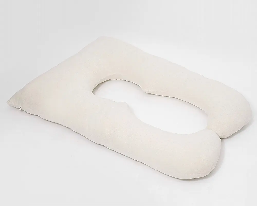 Los 5 productos esenciales para el embarazo y la habitación del bebé - u-shaped pregnancy pillow