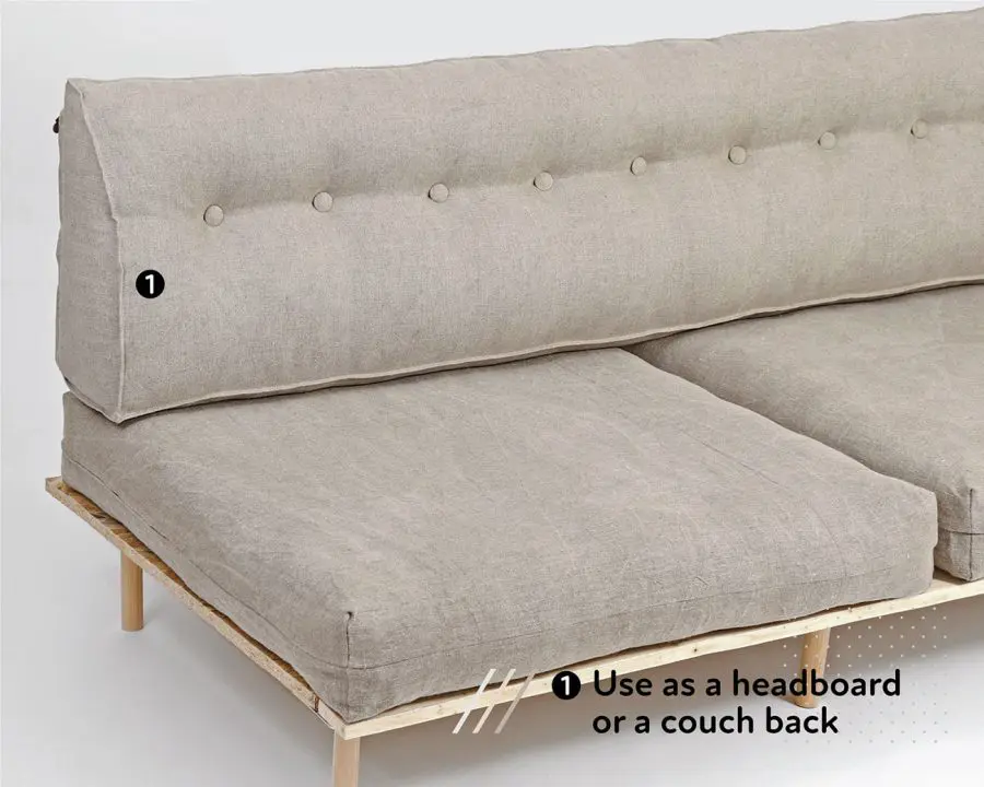 Home of Wool Triangular Tufted Headboard Cushion - als Couchrücken