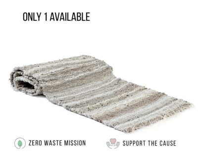 Home of Wool Zero Waste Mission Handwebteppich (dunkel)