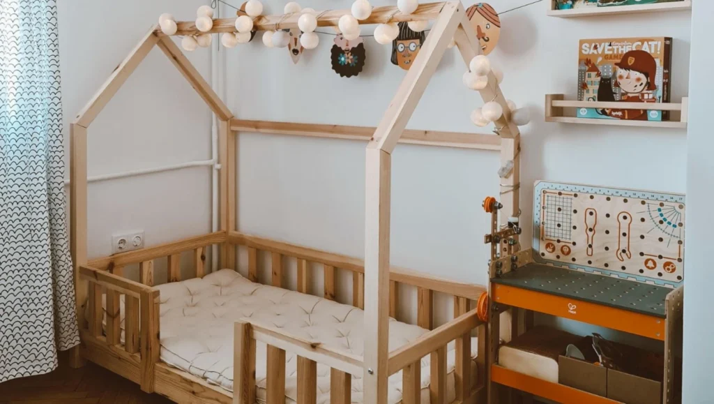 baby crib with a wool mattress home of wool