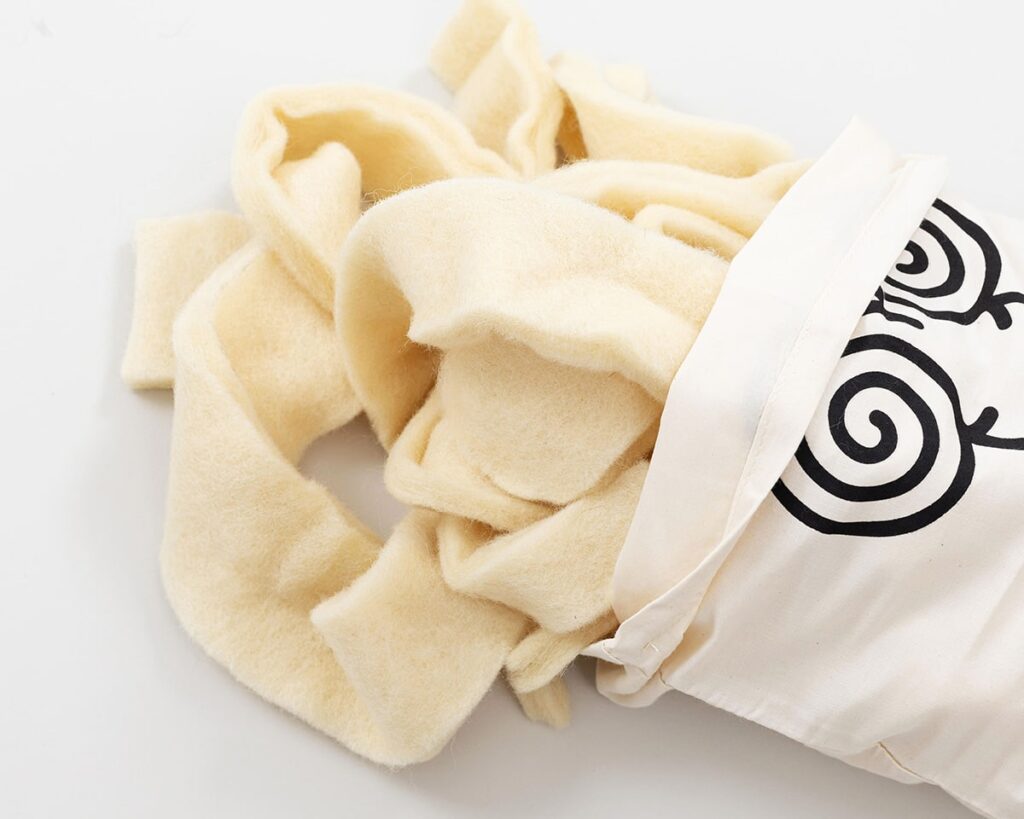 batteklipper i hjemmet af uldpose