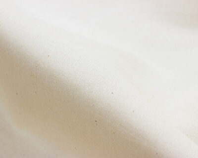 100% puuvillakangas, kevyt, tasainen