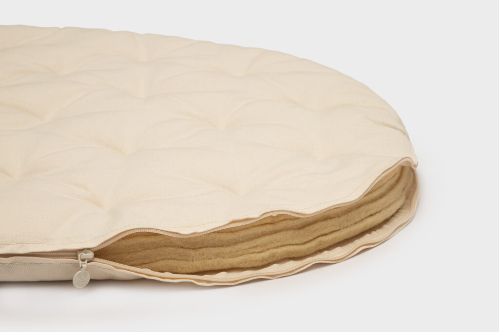 Oval crib mattress topper for stokke sleepi