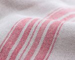 tessuto di lino a righe rosse, primo piano