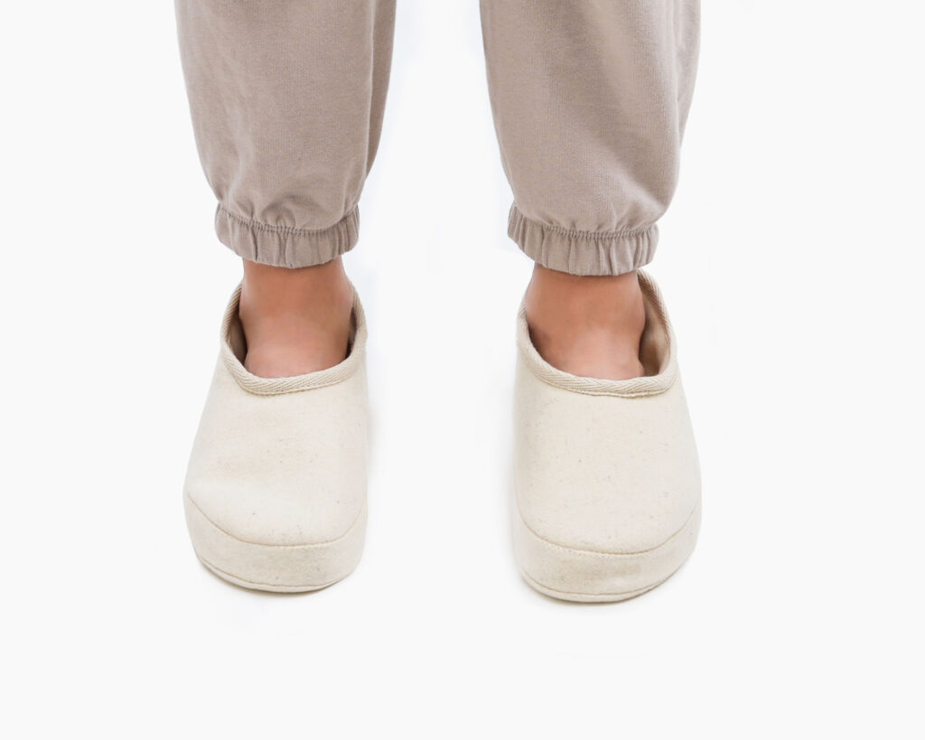 wool ankle slippers front view