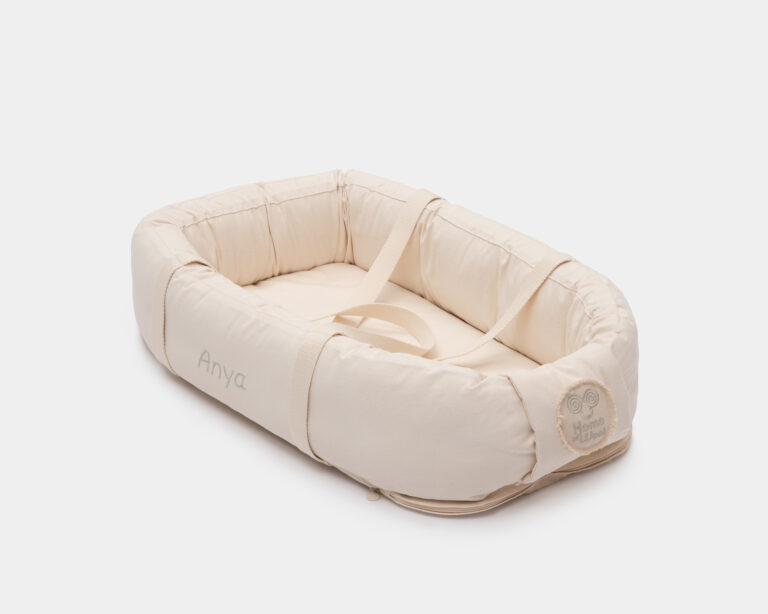 wool baby nest from 100% organic cotton and carry straps