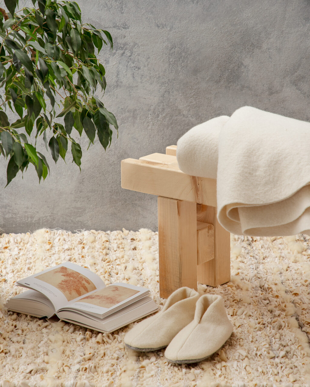 uldballetsko på et sæt