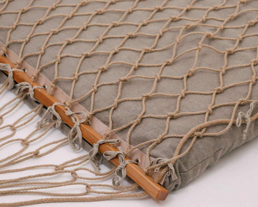 Cojín hamaca de lana con funda extraíble