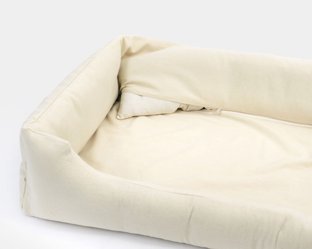 wool meontessori bed with boards