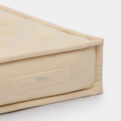 tufted product full piping